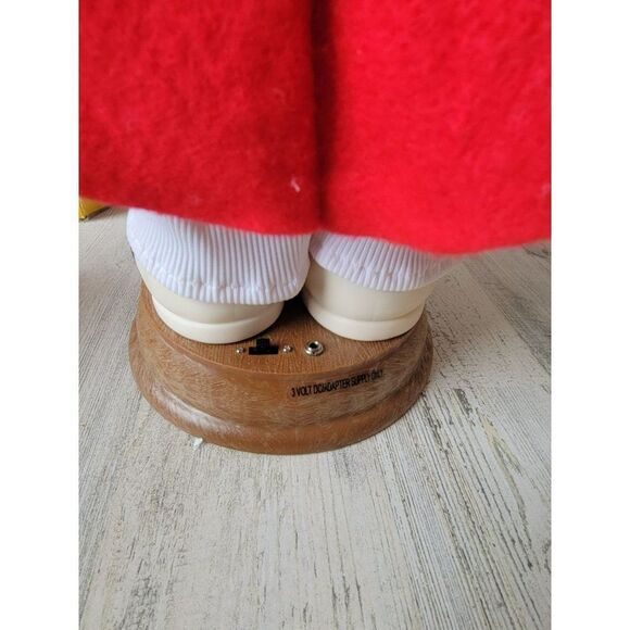 Santa's best Let's Twist Again Minnie Mouse animated motionette Xmas decor - Picture 13 of 13